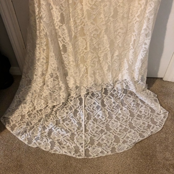 Wedding  Dress - Picture 4 of 5